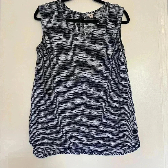 Blue and white pattern size large tank top - Picture 1 of 3